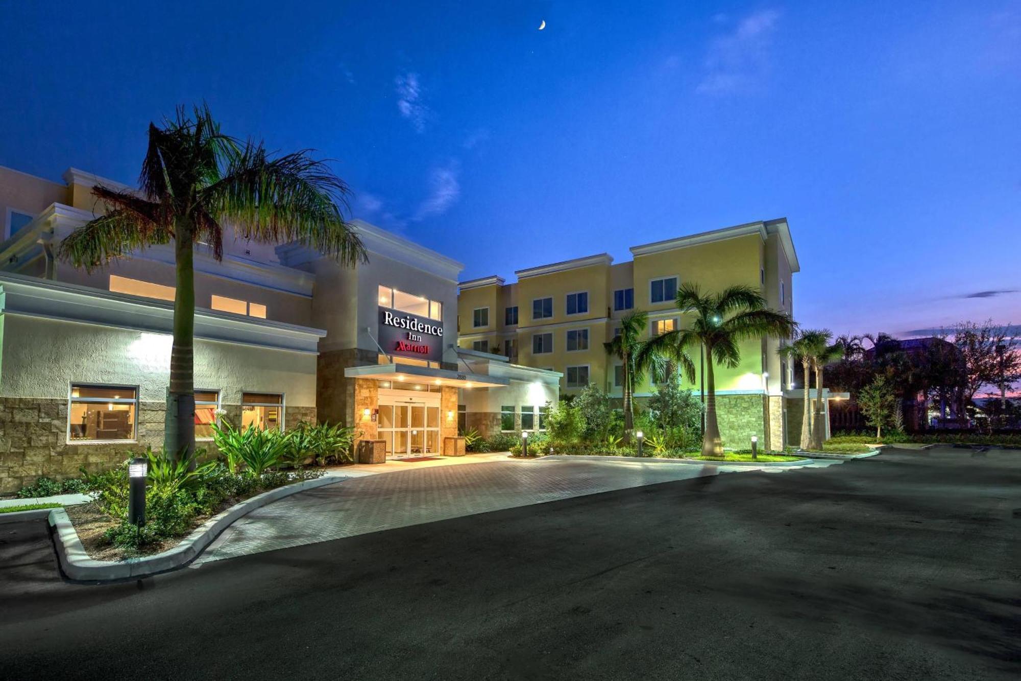 Residence Inn Fort Lauderdale Pompano Beach Central Bagian luar foto