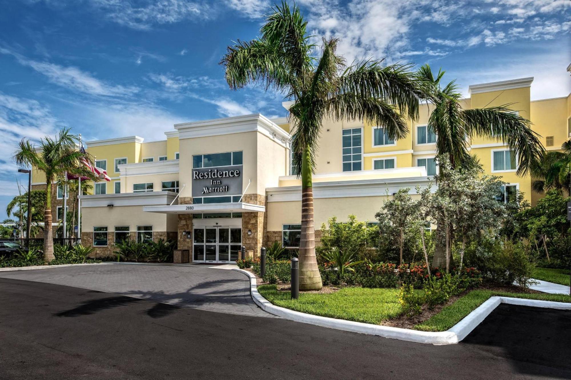 Residence Inn Fort Lauderdale Pompano Beach Central Bagian luar foto